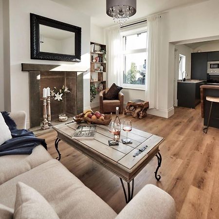 Pendle-Walking-3 Bed- Exec Contractor & Long Stay! Colne  Dış mekan fotoğraf
